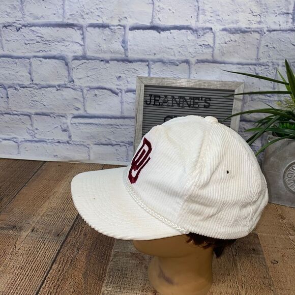 Vintage Corduroy Oklahoma Sooners SnapBack Hat white. - Picture 4 of 11